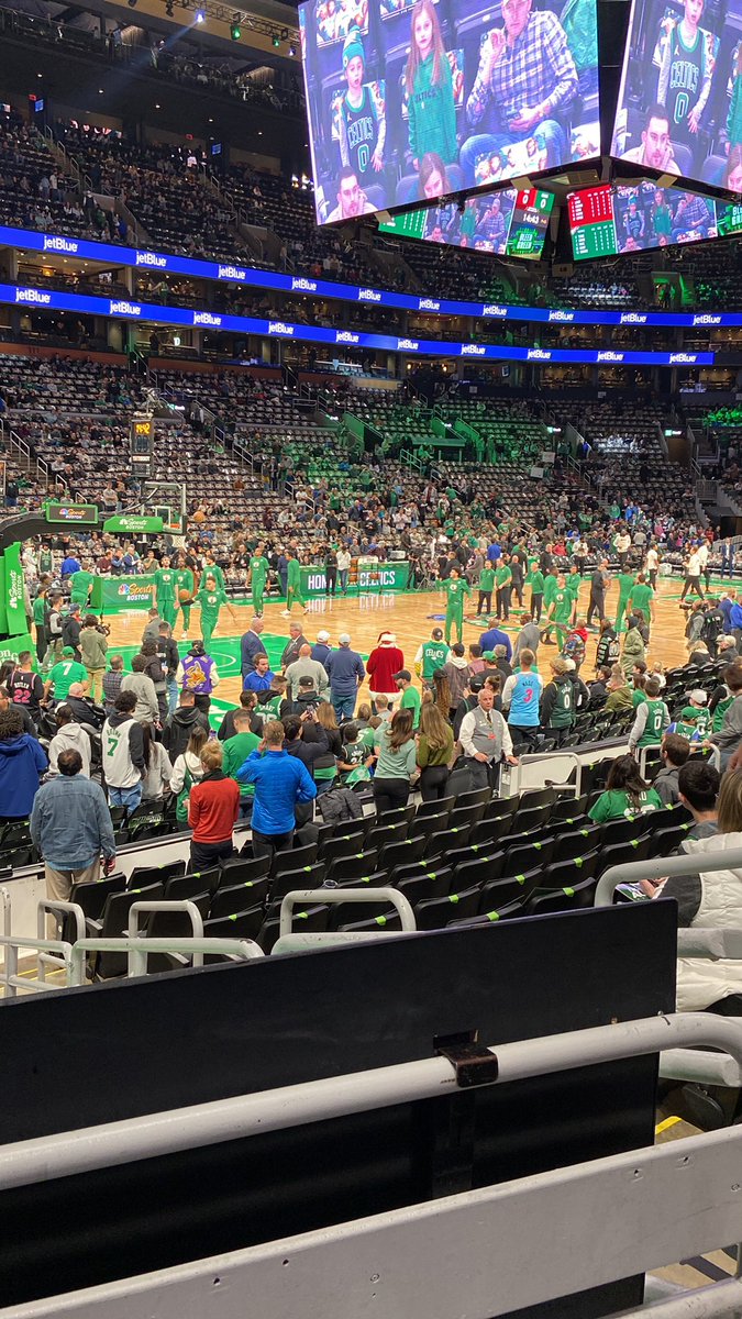 nard__dawg__'s tweet photo. I will storm the court at the very first Kyle Lowry flop to sternly tell him no more tricks, mister https://t.co/I5nGOcBQ40
