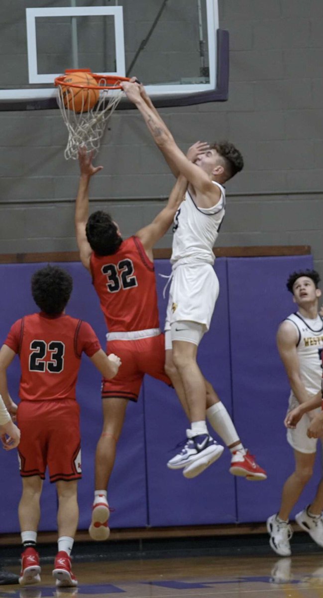 We catching bodies all season better watch out below <a href="/BuddyHammer23/">Buddy Hammer</a> finished with 25 with the win <a href="/UnbiasedOpnyn/">Unbiased 🏀 opinion report</a> <a href="/OKRecruits/">Oklahoma Recruits</a> <a href="/OkieBall_1/">OkieBall</a> <a href="/OklahomaRecruit/">Allner Sports Consulting</a> <a href="/CAA_Bball_Ok/">Paul Harvey</a> <a href="/OKPreps/">NATIONAL RECRUITING</a> <a href="/PrepHoopsOK/">Prep Hoops Oklahoma</a> @NXTPROHoopsOK <a href="/OKHoopsReport/">OKHoopsVideo</a> <a href="/dawg_hoop/">HOOP DAWGS</a> <a href="/RiverHawksMBB/">Northeastern State Men’s Basketball</a> <a href="/CravensVincent/">Vincent Cravens</a> <a href="/TUMBasketball/">Tulsa Basketball</a>