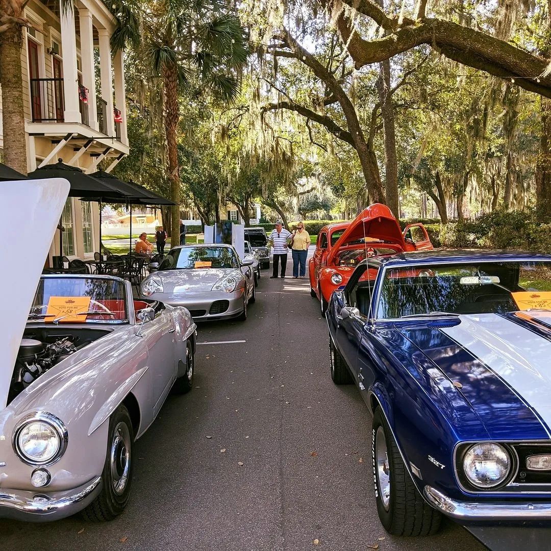 habershammarketplace Come on out for the Antique &amp; Classic Car Show, TODAY, December 3rd, 2022 for a Benefit Event for Thumbs Up - A Children's Educational Center. There's FREE ADMISSION along with Music, Door Prizes, Trophies, and a 50/50 Raffle in Habersham South Carolina from