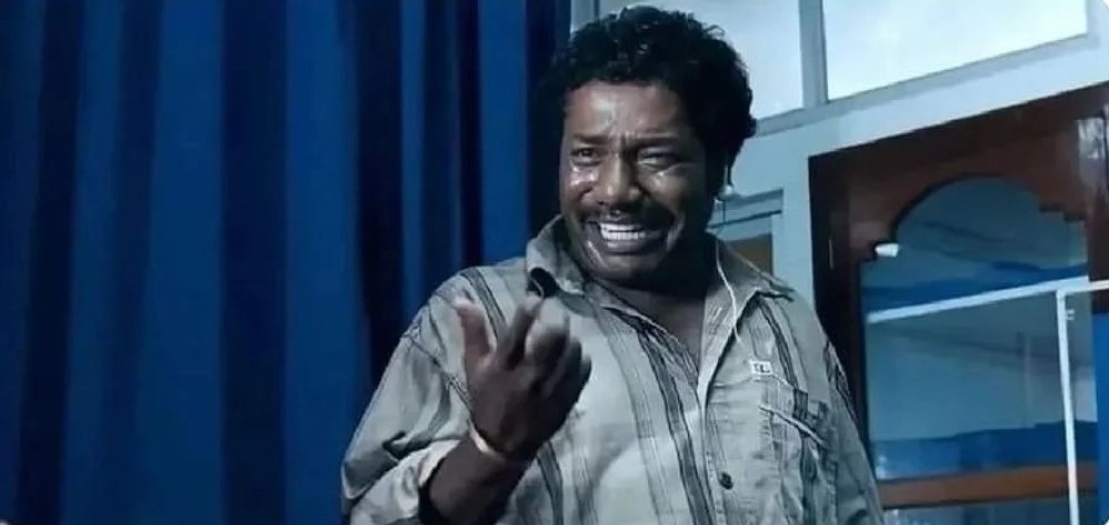 sarath__mc's tweet photo. oru WEEKEND kooda Leave kidachadu illa Deva... 

core company doods~ https://t.co/B6ktqWifEZ