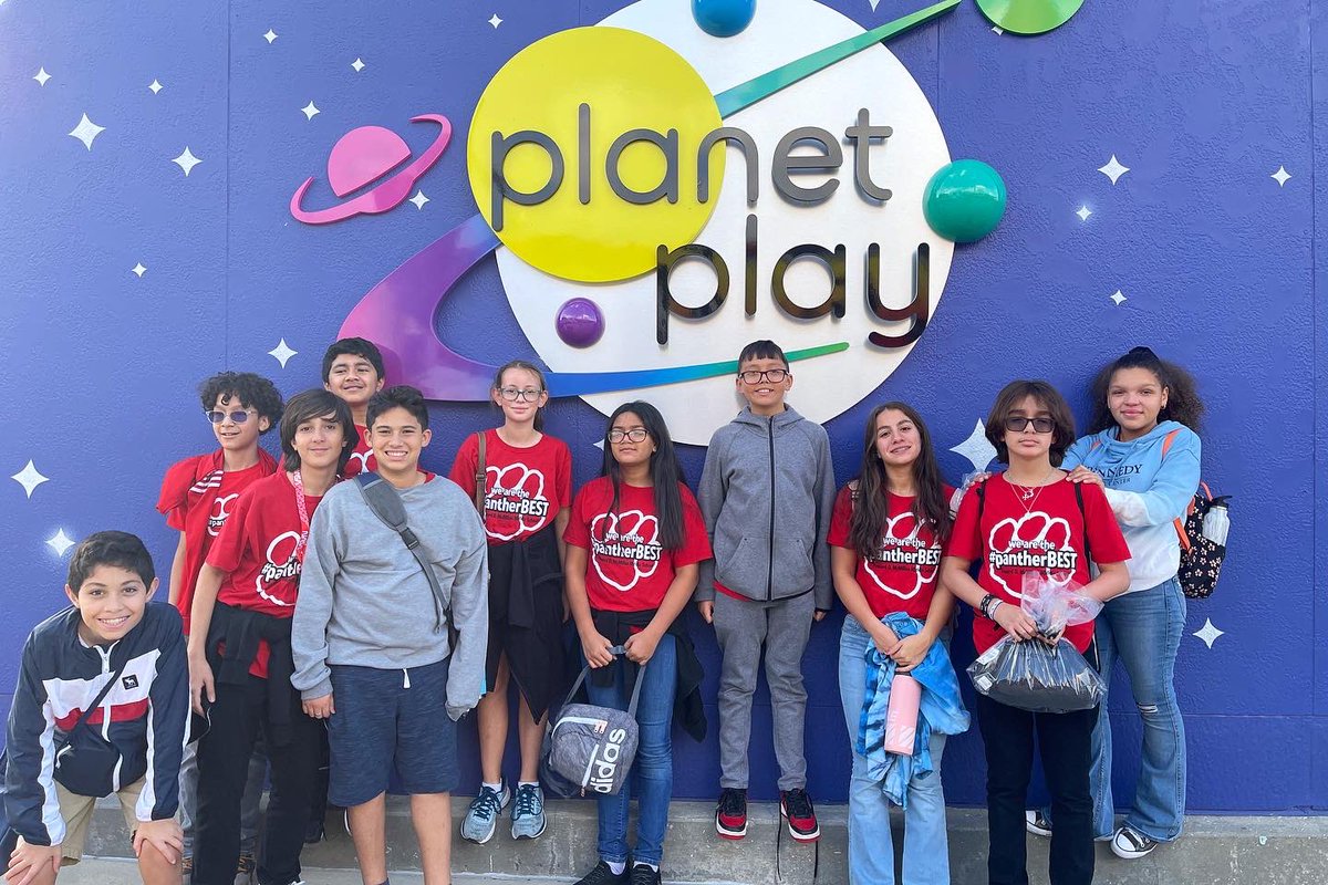 Team 6 Howard D. McMillan tweet media