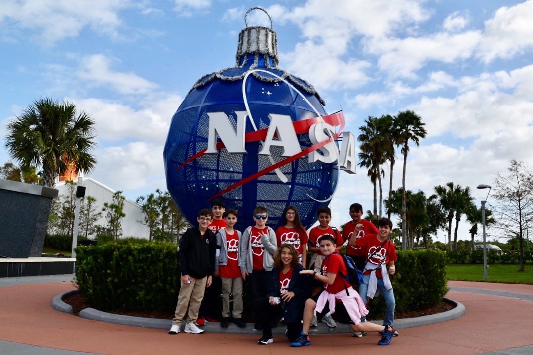 Team 6 Howard D. McMillan tweet media