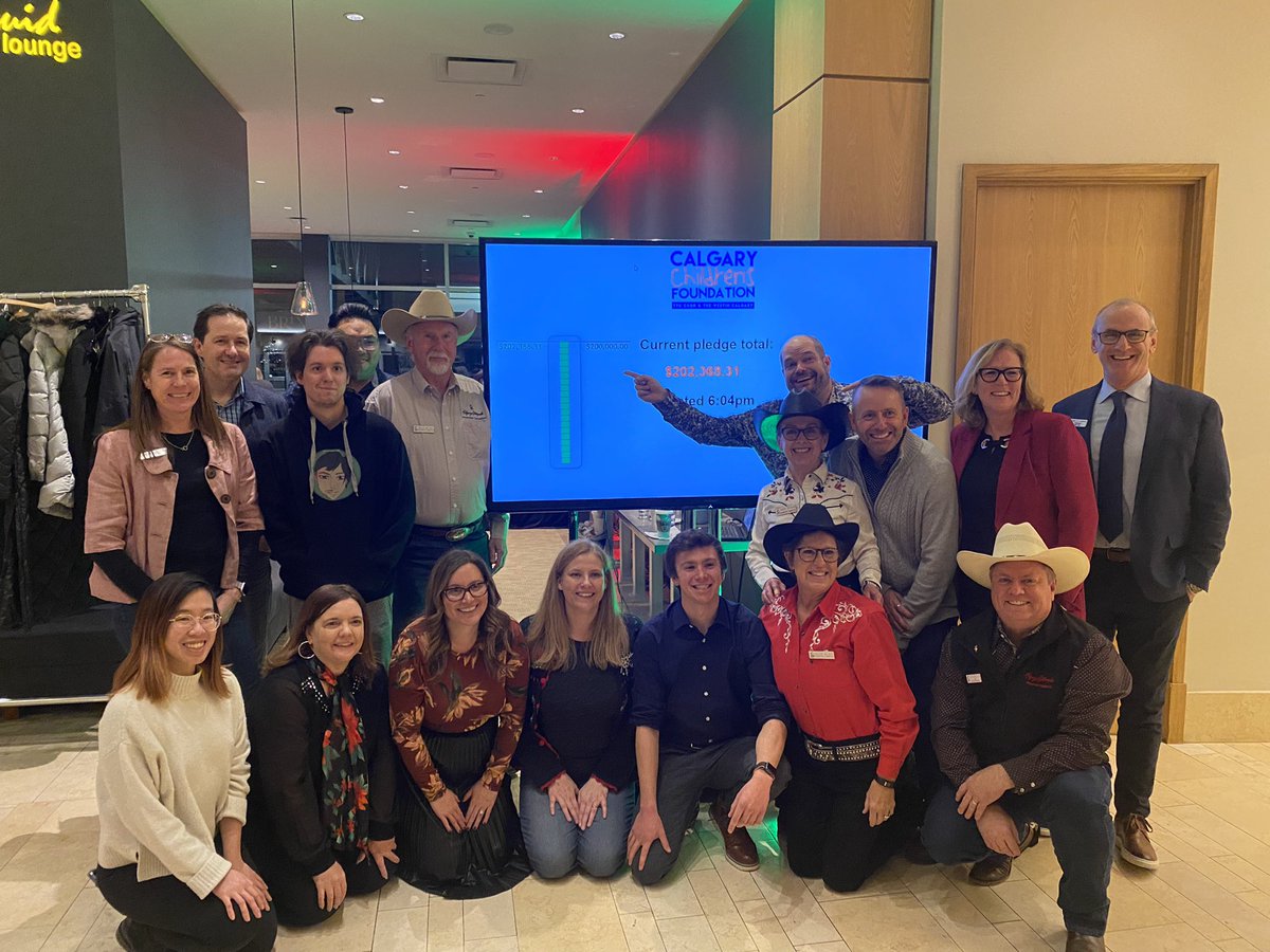 CalChildrenFdn's tweet photo. We did it Calgary! We exceeded our goal of $200,000 for children’s charities in Calgary! Thank you! 
#PledgeDay #YYC https://t.co/EFLFrDNsoi