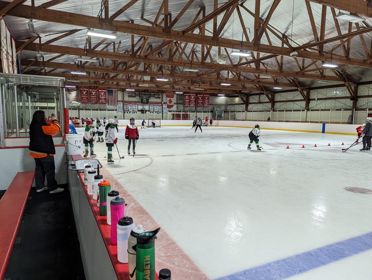 Great night for WYH Girls!! Thank you BU Women's Club Hockey Team!
