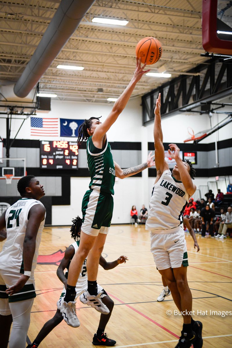 BucketHatImages tweet media