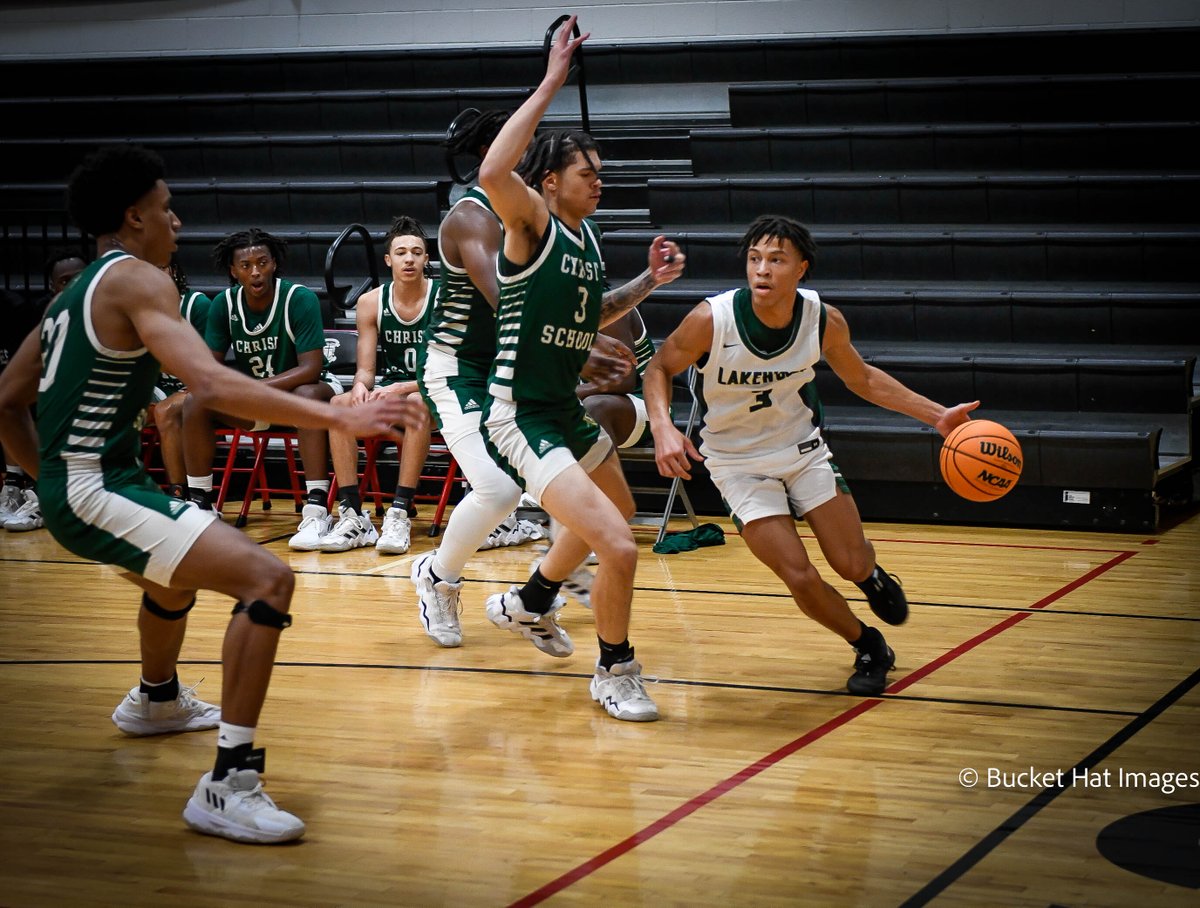 BucketHatImages tweet media