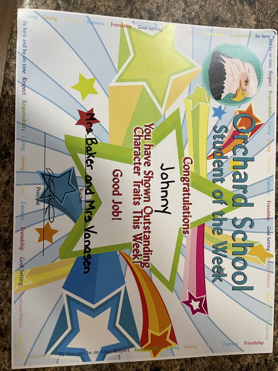 JeniferNTate1's tweet photo. My youngest son got Student of the Week! https://t.co/hma3bgrEUz