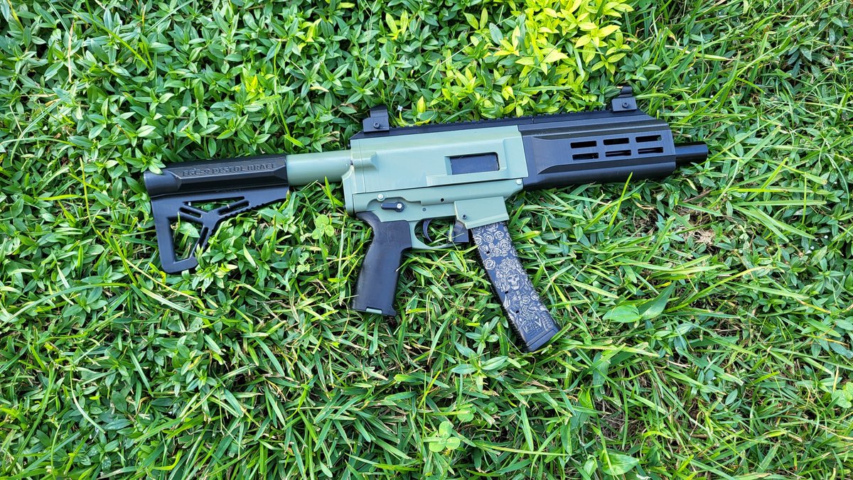 MrJmezz's tweet photo. Just a reminder that @YouTube is chock full of degenerate shit including literal porn but a gun made of plastic is where they draw the line https://t.co/m1ueVrWTFv