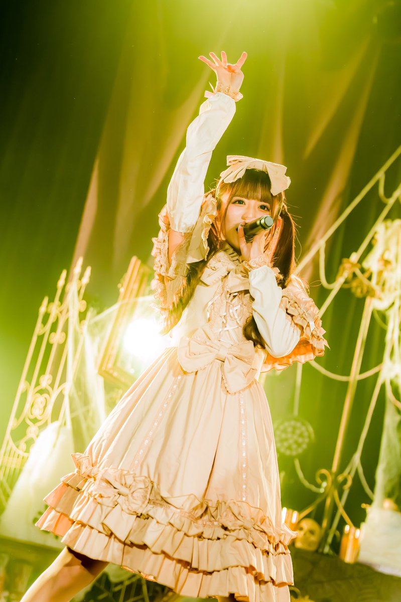 i9cb_xoxo's tweet photo. るるとすずにゃんの衣装似てる気がする( *ˊᵕˋ)ノ
#天使にはなれない
#IDORYPRIDE https://t.co/wQJu5TUhtj