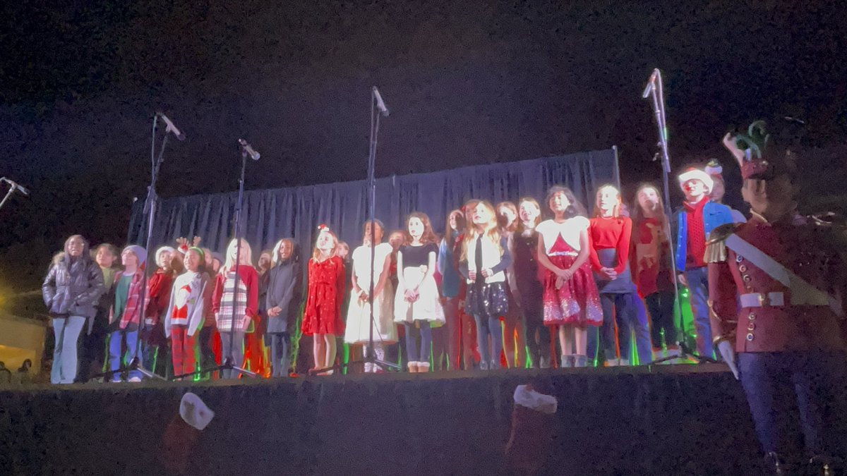 Coach Carrillo tweet media