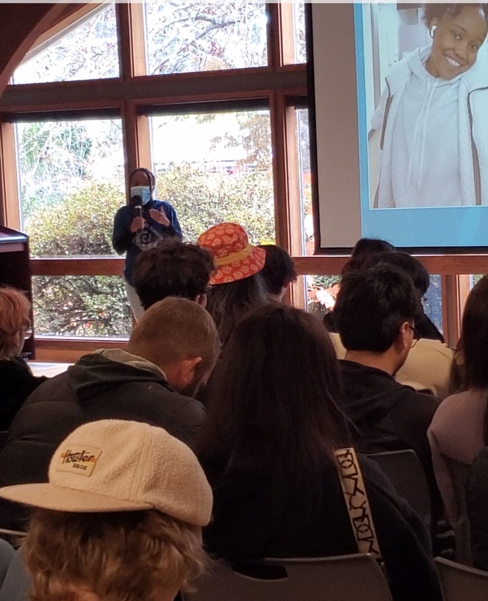 FutureConnect tweet media