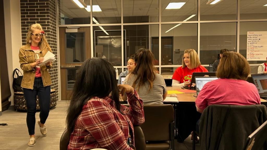 Mechellr2's tweet image. THANK YOU ALVIN ISD FOR THE GENEROUS CHRISTMAS GIFT! #AISDRLAICs