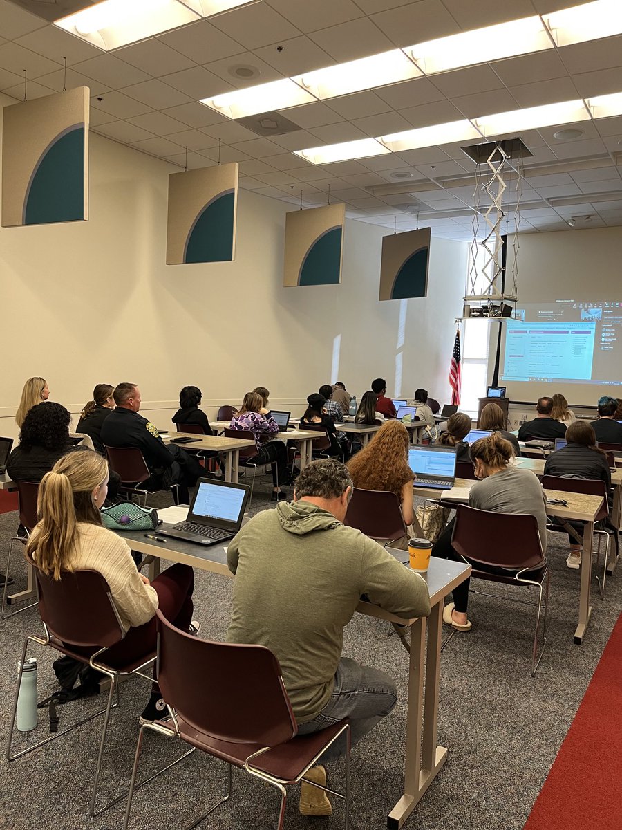 Jessica Harless tweet media