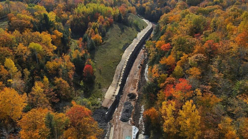 RuralHazTools's tweet photo. June 17th, 2018.

While the Keweenaw slept, the rains fell. On that Father's Day, summer rain brought a flood that caused more than $100 Million worth of public infrastructure damage... not to mention the lasting emotional toll and heartbreak to residents of the Keweenaw. (1/5) https://t.co/O12fZ4PVrn
