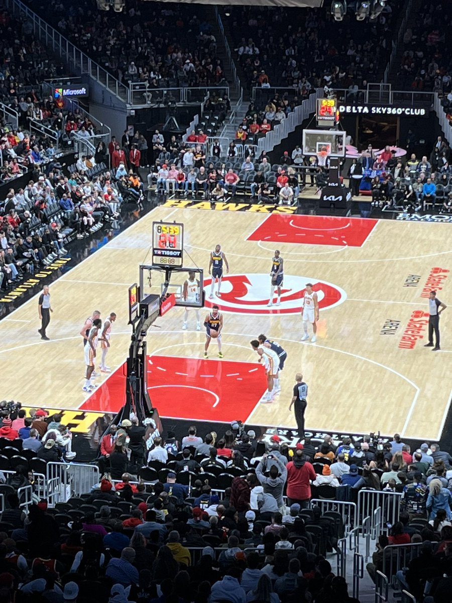 ThomasLipko's tweet image. Finally some downtime. #ATLJacob #Nuggets #Hawks