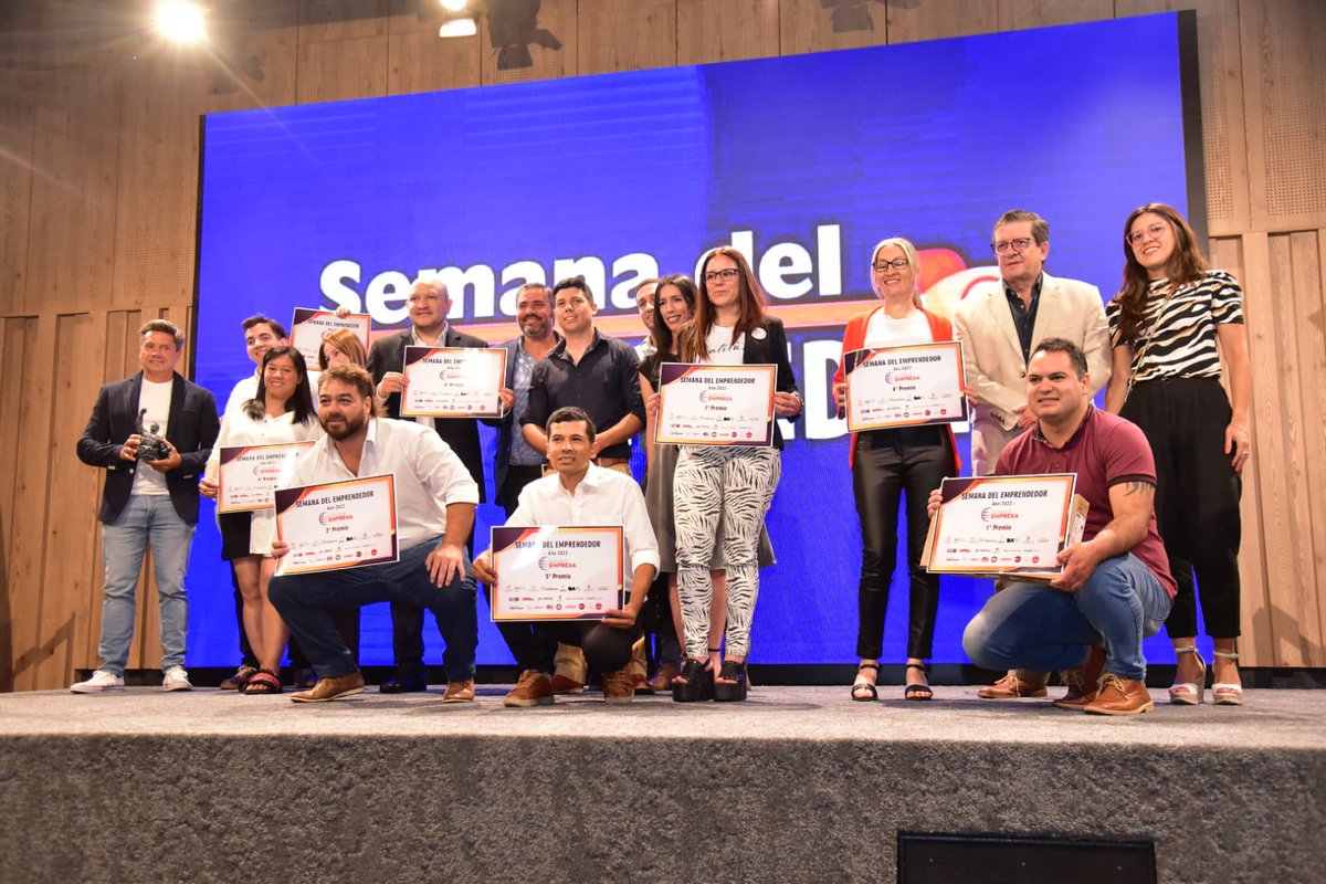 PedroBraillardP's tweet photo. A fomentar vocaciones empresarias apuntó la #SemanaDelEmprendedor que cerramos hoy con la entrega de distinciones a participantes del concurso de proyectos de negocios que fueron evaluados por miembros del Consejo Profesional de Ciencias Económicas y de @UNNEargentina ¡Éxitos! https://t.co/lDMDvDw5q8