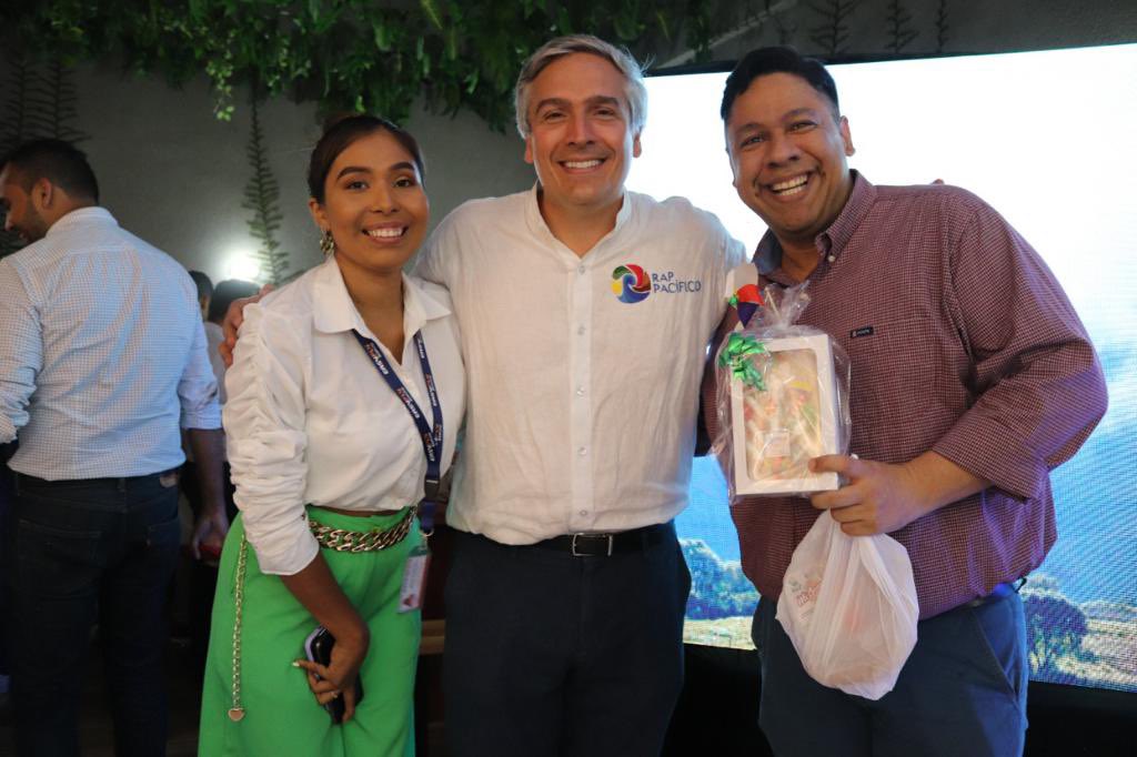 rappacifico's tweet photo. 📣📣 Abrimos las puertas de una embajada regional:  llega el Centro de Experiencia Pacífico Colombia, el escenario en donde vivirás una inmersión cultural en los departamentos de Chocó, Valle del Cauca, Cauca y Nariño. https://t.co/6nEdLuw867