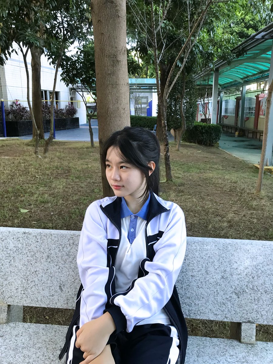 KissM6487's tweet photo. #女高 #女高中生 #清纯女高 #校服 https://t.co/xTeldrX1Ws