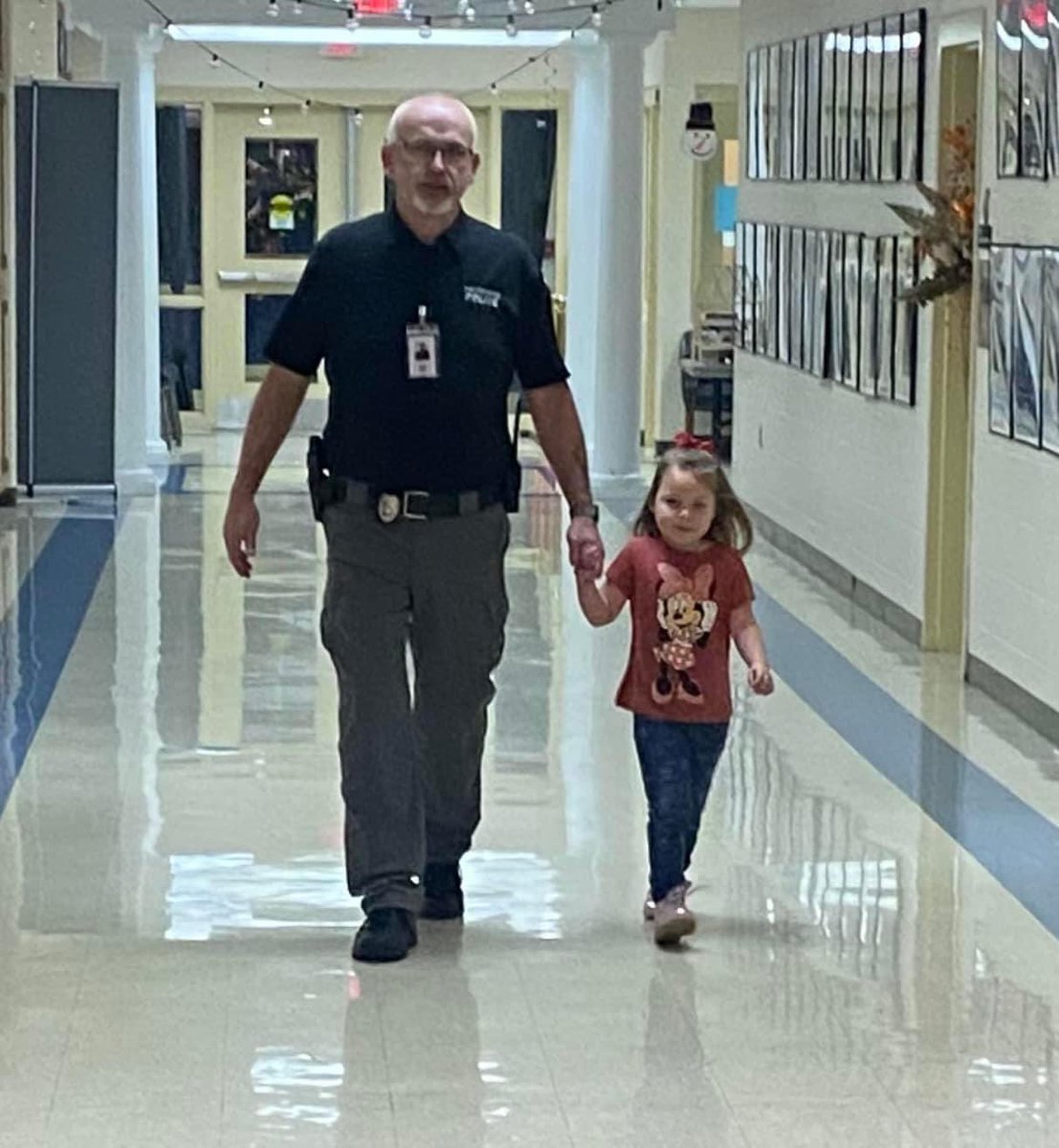 We are so thankful to have Mr. Johnny Layne as our SRO. Not only does he give our school a sense of security, but he’s already made such a positive impact on our students. ❤️💙👮🏼‍♂️