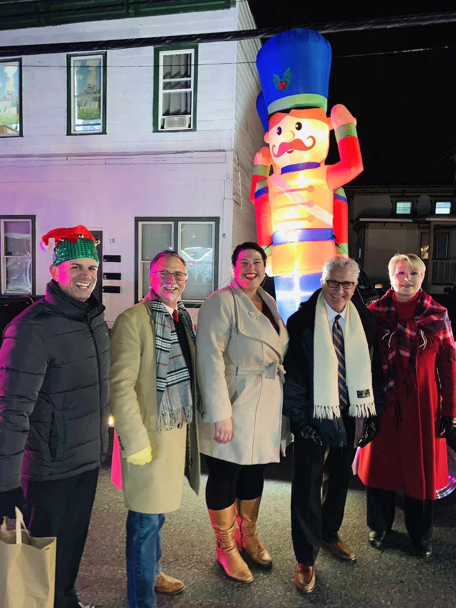 Senator Jim Tedisco on Twitter "🎄🎅🏻 Happy Holidays and Merry Christmas from the wonderful