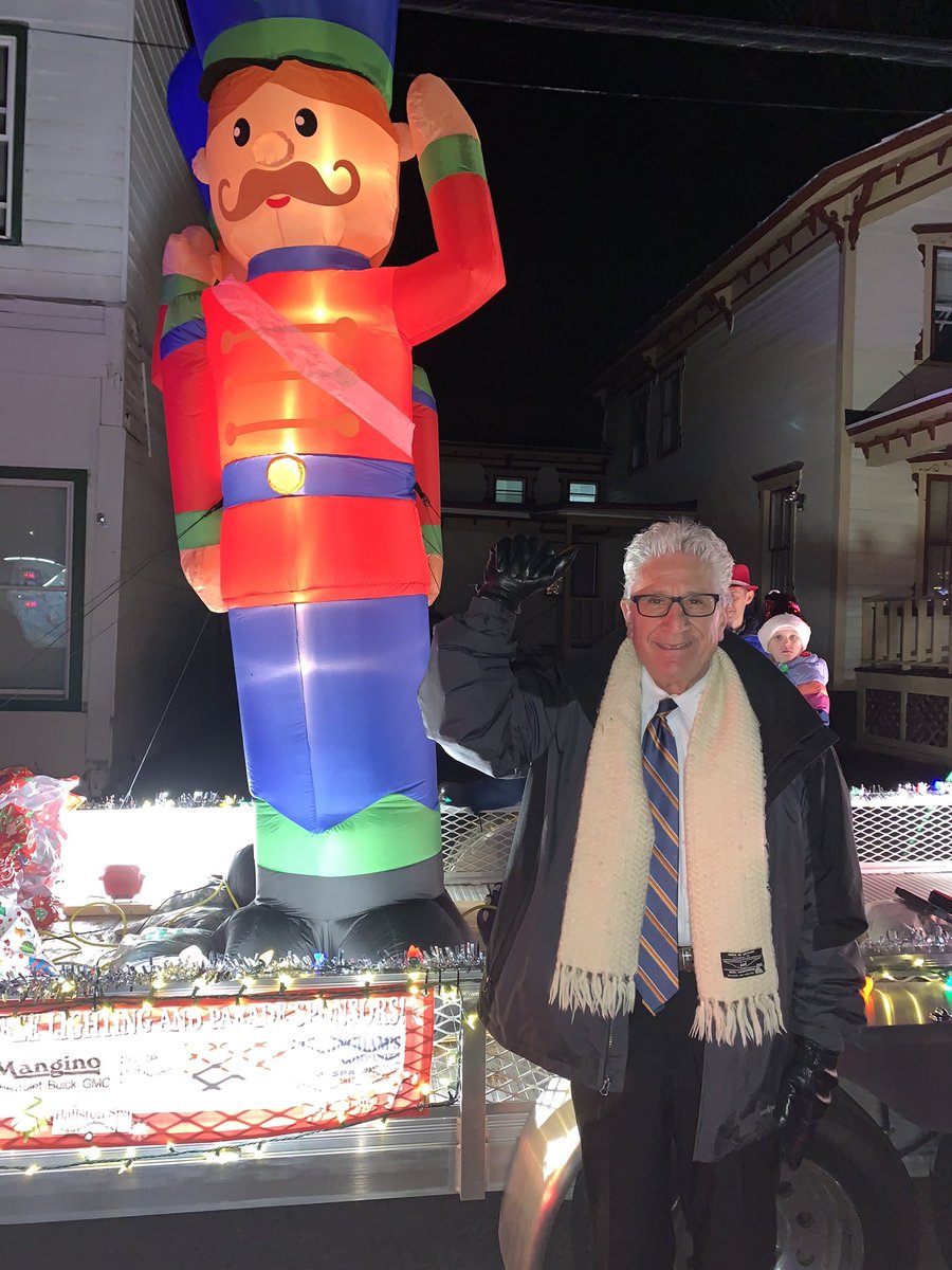 Senator Jim Tedisco on Twitter "🎄🎅🏻 Happy Holidays and Merry Christmas from the wonderful