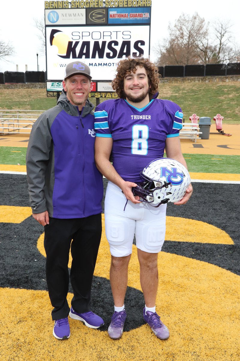 Sports in Kansas 2A Coach of the Year - 2022🏈

Michael Glatczak, Nemaha Central. Led the Thunder to an unbeaten title in 2A. Also beat the 3A RU this season. 

View Capsules: sportsinks.com/sports-in-kans…

#sportsinkansas