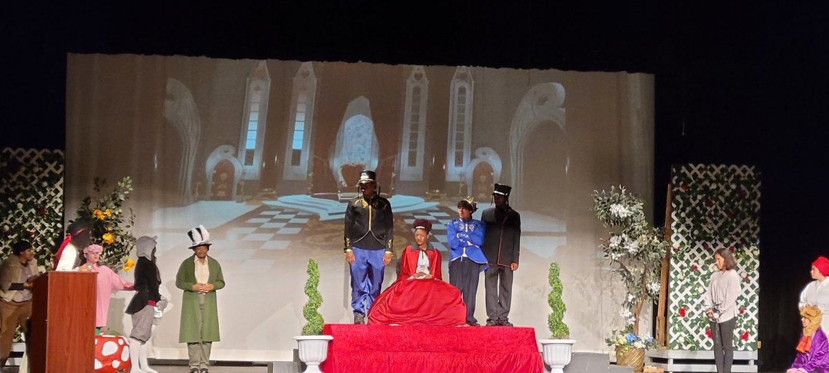 Nimitz Cougar Rep tweet media