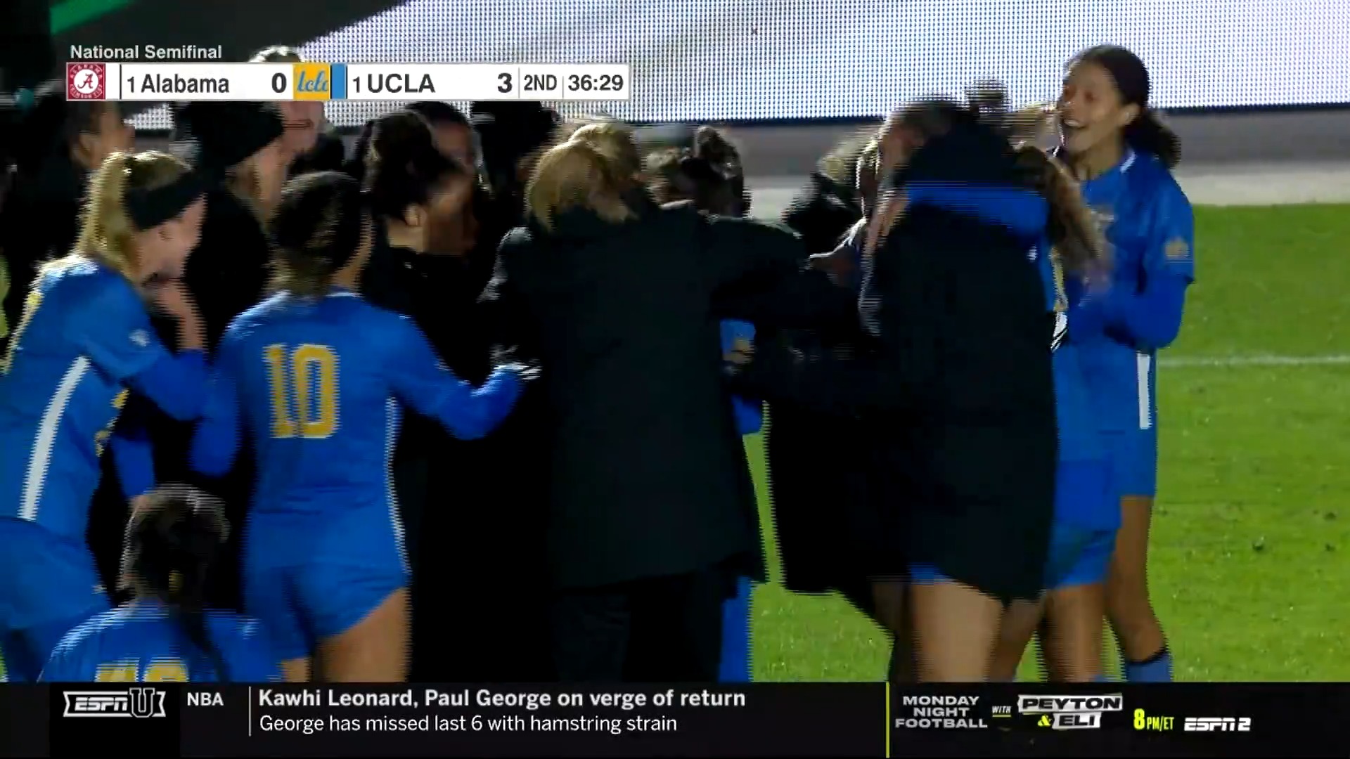 54' I A pair of back-to-back goals extends the Bruins lead! 

(1) @AlabamaSoccer - 0 
🆚
(1) @UCLAWSoccer - 3

📺 ESPNU 

#WCollegeCup”