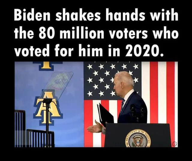 ms_defied1's tweet photo. @ReginaJ40120348 @akafacehots @mtaibbi https://t.co/W7hbzWuO4O