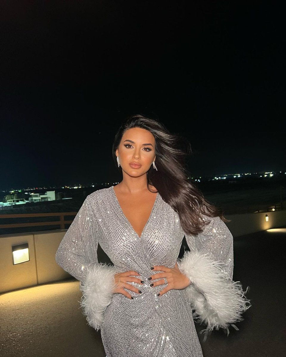 Zephanie tweet media