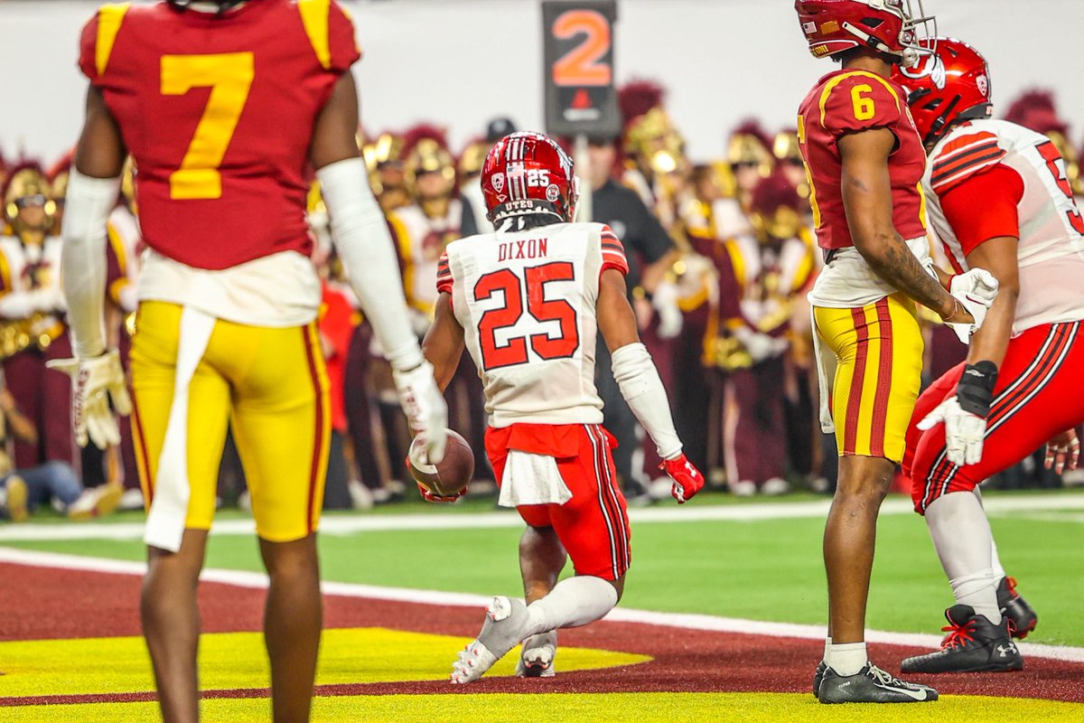 j_gambassi's tweet photo. Shots from first half! @Utah_Football @ChronySports @TheChrony #pac12championship https://t.co/ghUr6FXDcK