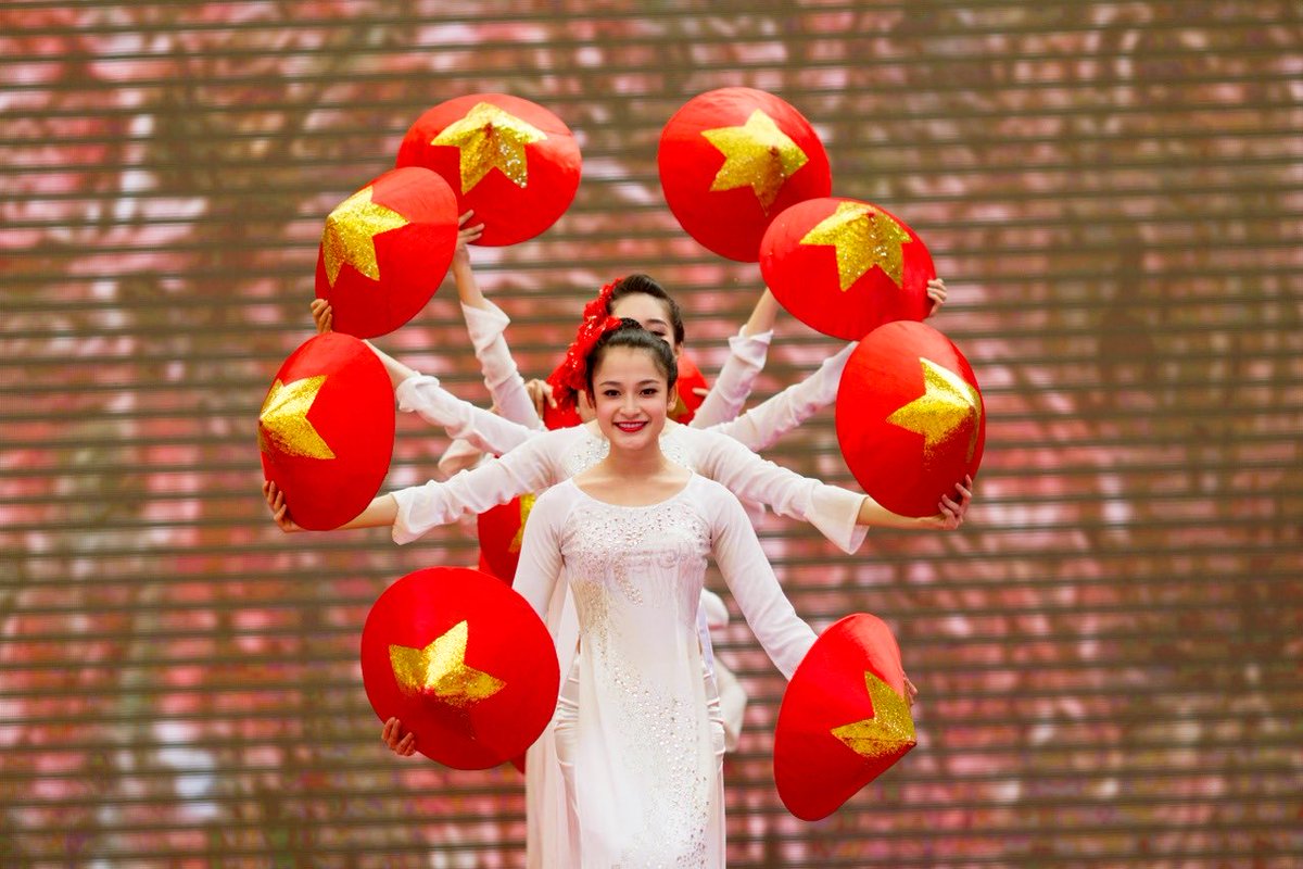 kitahara_naomi's tweet photo. Congratulations to #Vietnam for approval of #DomesticViolence Law, which was revised to introduce a victim-centered, human rights-based approach! Robust protection of survivors and prevention of domestic violence! ⁦@unfpa_vietnam⁩ honored to have supported the process! https://t.co/x4AejssCg3