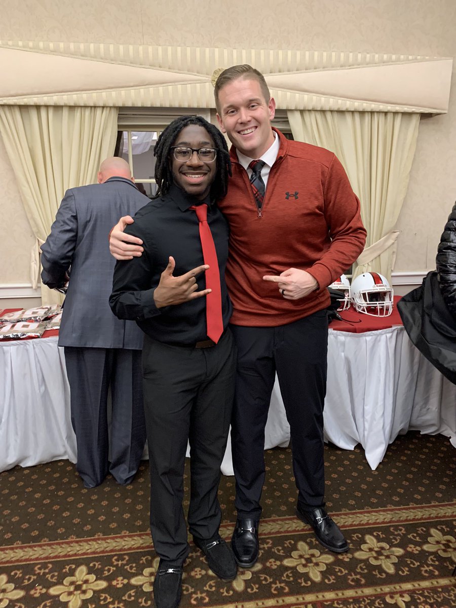 JaidenSheridan_'s tweet photo. helluva season❤️👺 #rdn #rvfb
@RVRHS_Football @CoachLucas74 https://t.co/FtgejEli4e