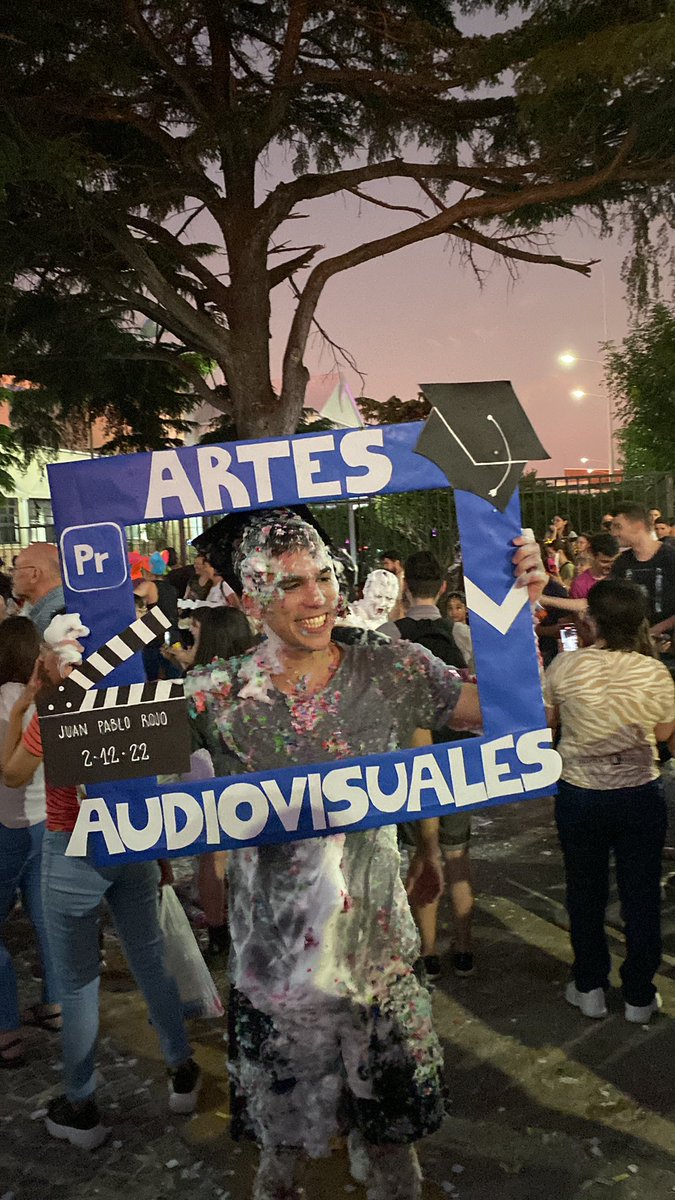 juampirojo_'s tweet photo. Me recibí pero quedé un poco preocupado. https://t.co/IkY3IbdCle