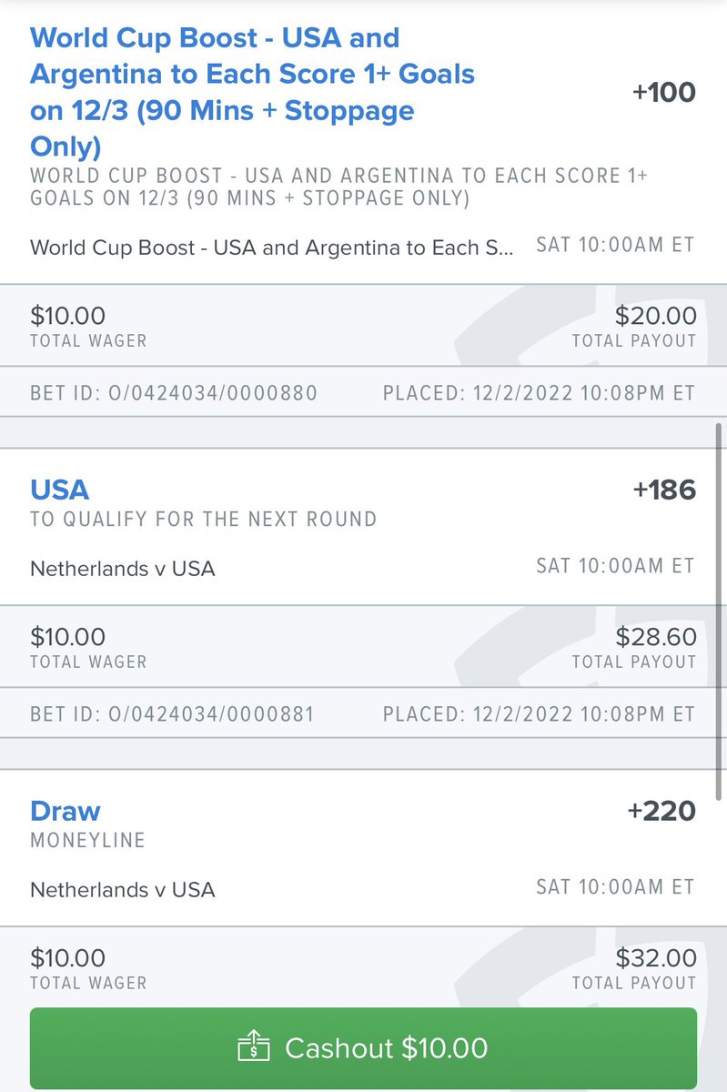 collincovers's tweet photo. 3 1u bets, 1 8.5 u, cashed the Lakers ML live at the end of the third https://t.co/M2XfCwDmin
