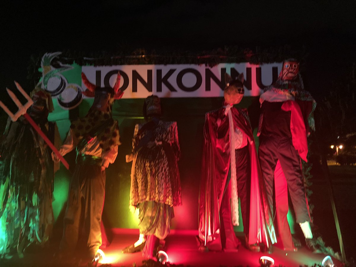 jahmekyagyal's tweet photo. This was a real nice touch! Kudos to whoever did the #Jonkanoo display at #EmancipationPark. Great touch to the beautiful light show!!! #ChristmasinThePark https://t.co/M8HsNLt8wz
