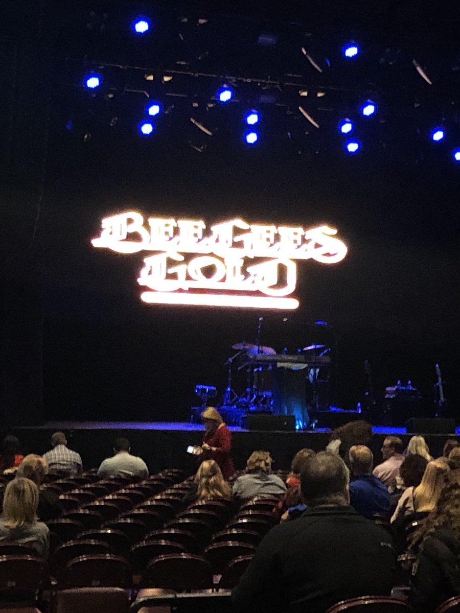 biddy258's tweet photo. What a great concert!! https://t.co/2TdNQTYHbc