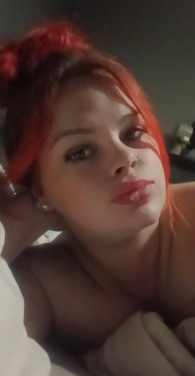 TashWickens's tweet photo. #FolloMe #redhead #tattoobabe #curvy #fansonly #18+Only.. https://t.co/ZoxbiufIIg