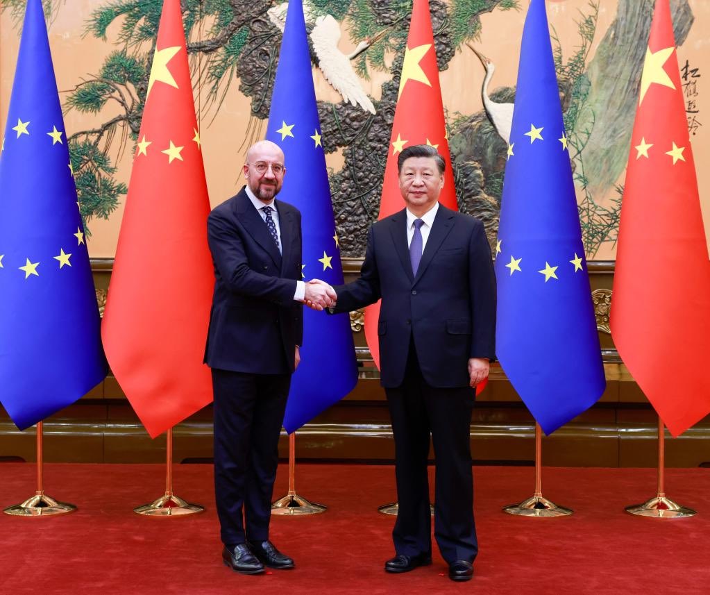 AndyBxxx's tweet photo. President Xi Jinping laid out his 4 core views on the development of China-EU relations when he met with European Council President Charles Michel in Beijing on Thursday. 

As China always stresses, it’s all about peace and win-win co-op’. Here they are (my analysis at end): https://t.co/qF14PoOjQy