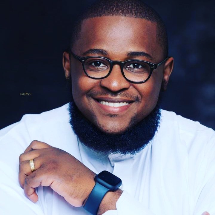 DrDavidZoe4's tweet photo. #NewProfilePic https://t.co/IsnhgxCqPR