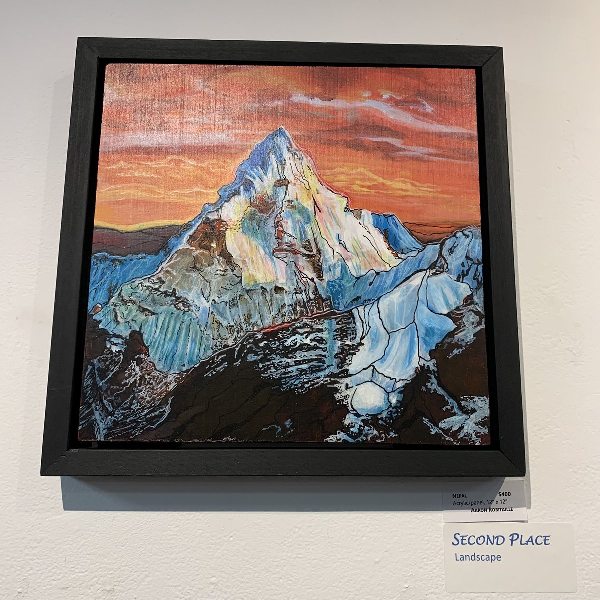 ✎ aaron tweet media