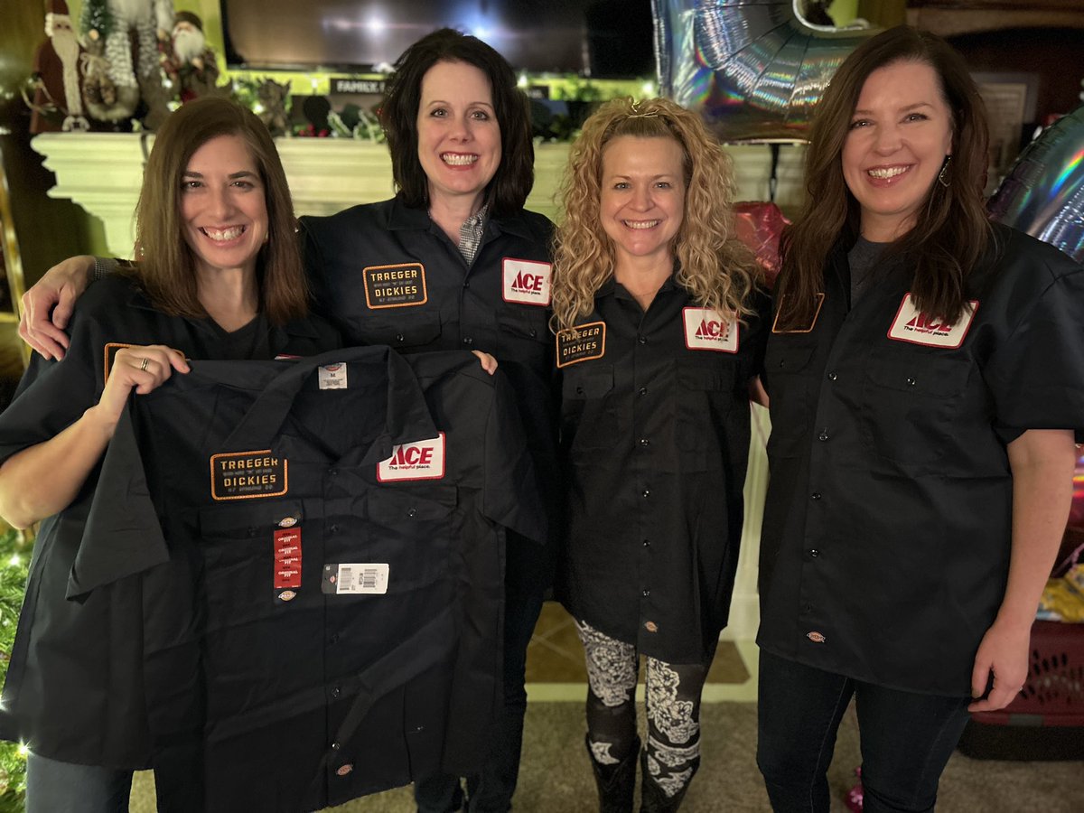 KatieVanommeren's tweet photo. Celebrating 50 in style! @WestlakeAce  @TraegerGrills @Dickies https://t.co/5AlNW0t6QH
