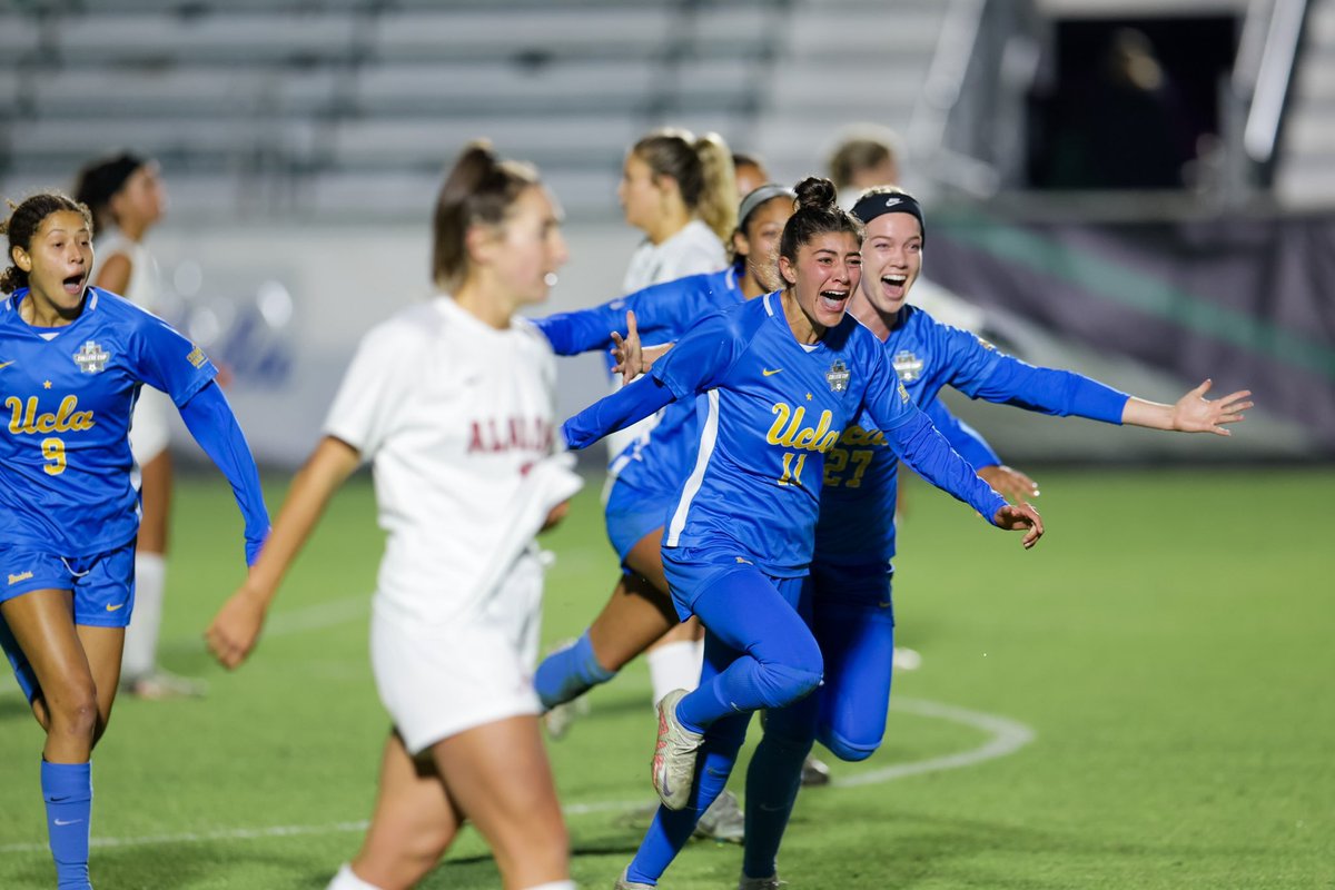 #WCollegeCup Championship Bound! 🙌 @UCLAWSoccer