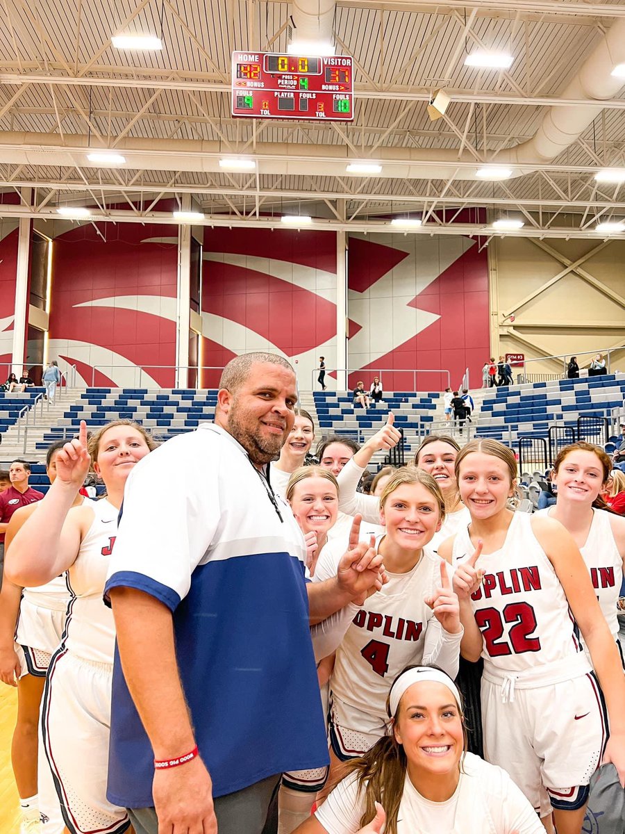 Congrats to the Freshmen, JV, &amp; Varsity for completing the sweep over Pittsburg tonight! It was a great effort from all 3 levels tonight to get it done.

Also, we want to give a big shoutout &amp; congrats to <a href="/coachcox57/">Brad Cox</a> on earning his first win as Head Coach! 

#TurnTheShip🏀🦅
