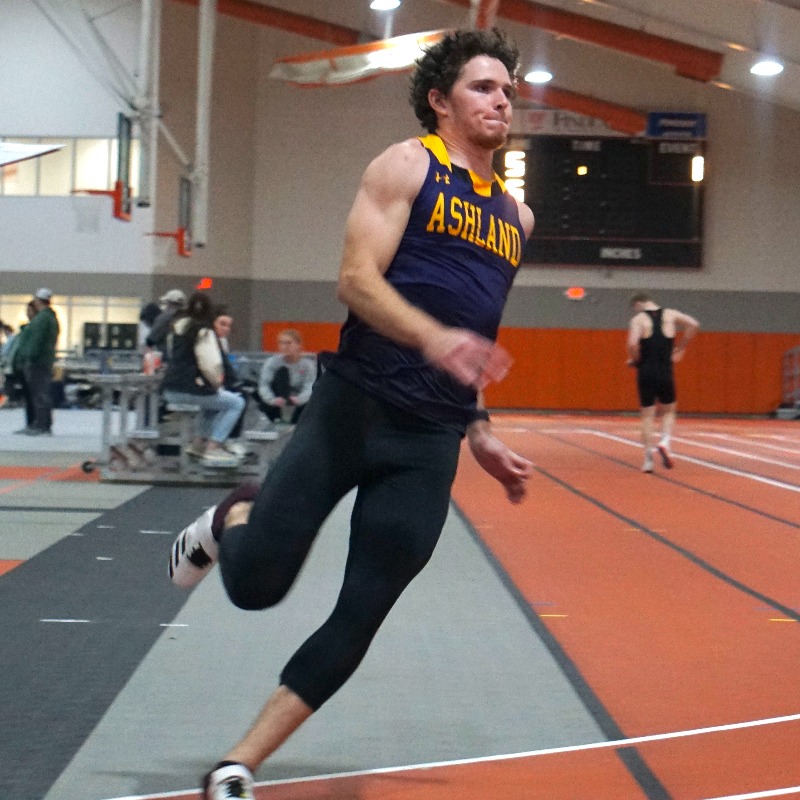 ashlandeagles_'s tweet photo. 𝗧𝗥𝗔𝗖𝗞 &amp; 𝗙𝗜𝗘𝗟𝗗 𝗥𝗘𝗖𝗔𝗣: 
Eagles Track &amp; Field posted a strong showing in the first meets of the season, posting multiple provisional marks! 

The Eagles are done for 2022 and return to action January 13th at Hillsdale!