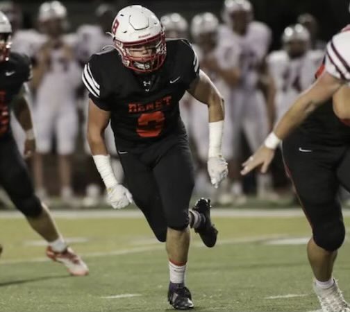 LB John Weidenbach 6'1" 217 Lisle Benet acad,IL proved in 2022 that he is a big time prospect. Totaled 114 tackles and 16 TFL's. Known for his hard hitting style of play, speed to the ball and football IQ earned all Catholic honors 2nd yr in a row. 3.7 GPA. ⁦<a href="/ijohnweid6/">John Weidenbach</a>⁩