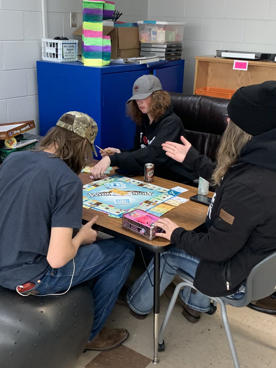 Students spent some time this afternoon participating in our teachers’ passion activities!  So FUN!