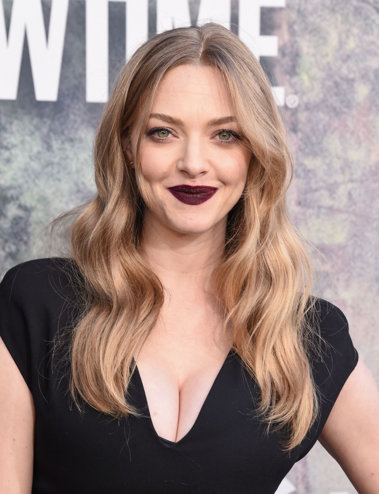 Happy Birthday to the lovely Amanda Seyfried! 