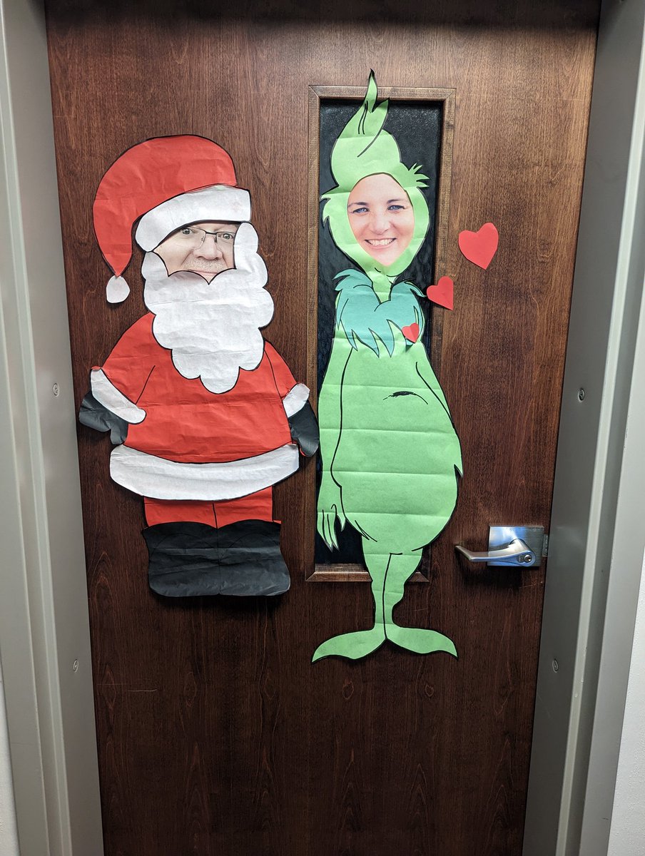 taking__ame's tweet photo. When you and your spouse work in the same office but you know he won't participate in the door decorating contest... https://t.co/dldsbRi99R