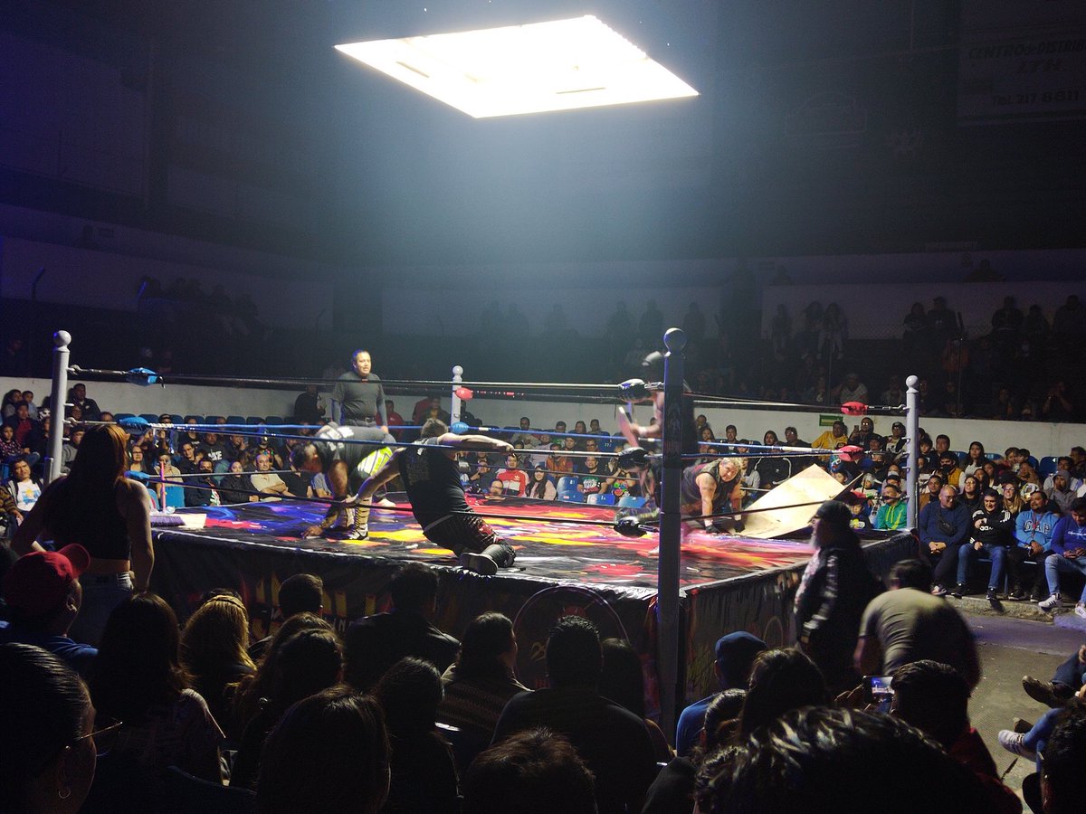 Tercera lucha Estilo Toreo llena de emoción y grandes rivalidades